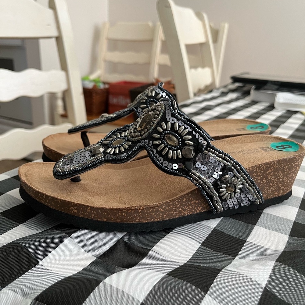 White Mountain Sandals
